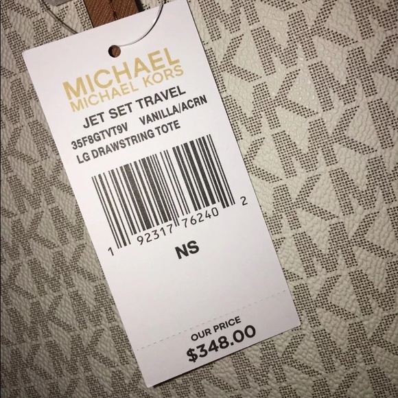 Michael Kors Jet travel carryall drawstring tote - Picture 4 of 7